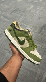 NIKE SB DUNK LOW X YUTO MATCHA