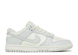 NIKE DUNK LOW ' NEEDLEWORK ' W