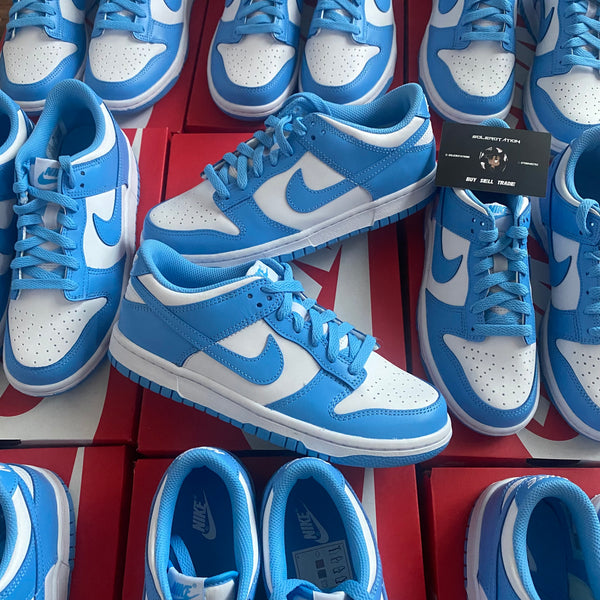 NIKE DUNK LOW ' UNIVERSITY BLUE / UNC )' GS