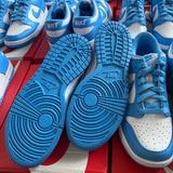 NIKE DUNK LOW ' UNIVERSITY BLUE / UNC )' GS